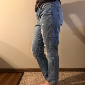 GAP sexy boyfriend cut jeans!